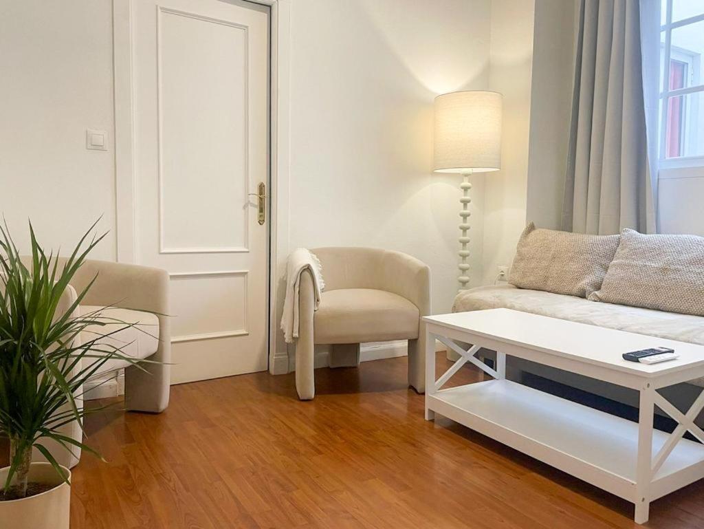 Apartamentos Málaga centro Exterior foto